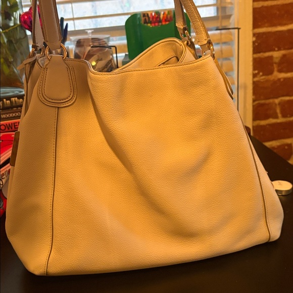 Coach Handbag - Picture 9 of 9